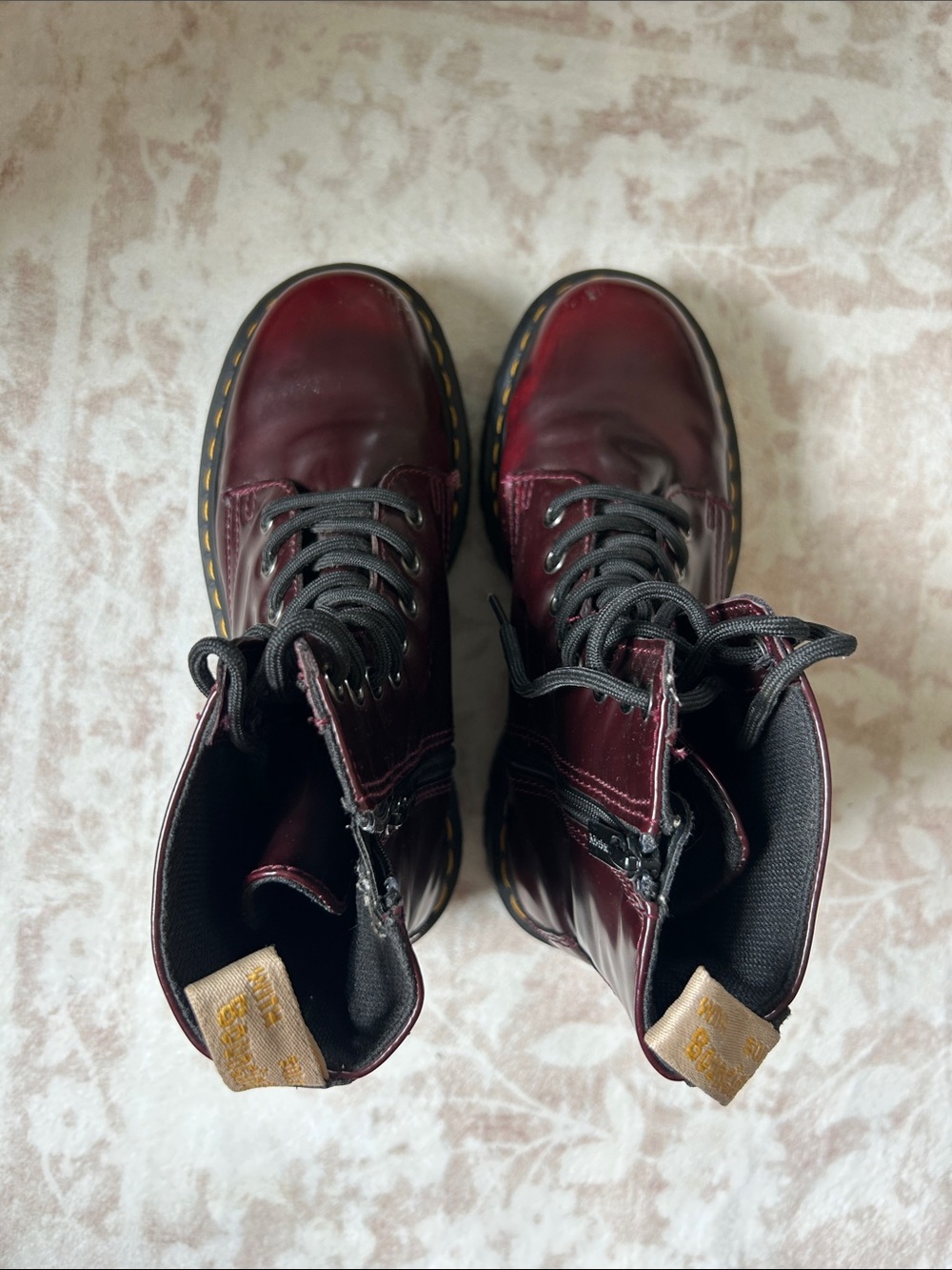 🔥 STUNNING DR. MARTENS VEGAN JADON II PLATFORM BOOTS 🔥 - Picture 9 of 10